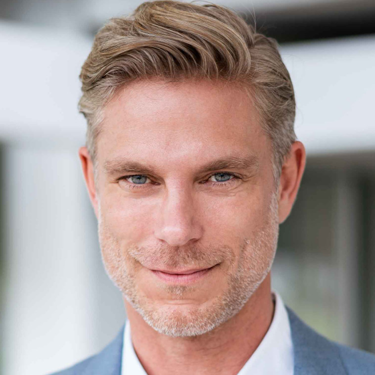 testimonial photo person one